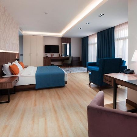 Wellness Hotel And Spa Tasjkent Eksteriør billede
